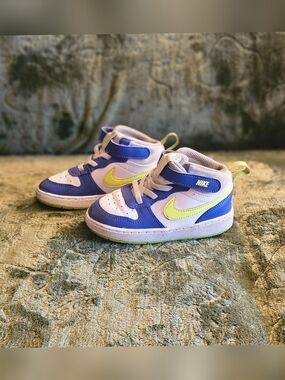 Nike Kids' High-Top Sneakers in Purple and Lime